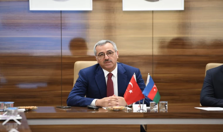 Başkan Güngör, Başkentte Azerbaycan Heyetiyle Bir Araya Geldi