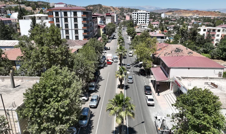 Büyükşehir Türkoğlu'nda İstiklal Caddesi'ni Yeniledi