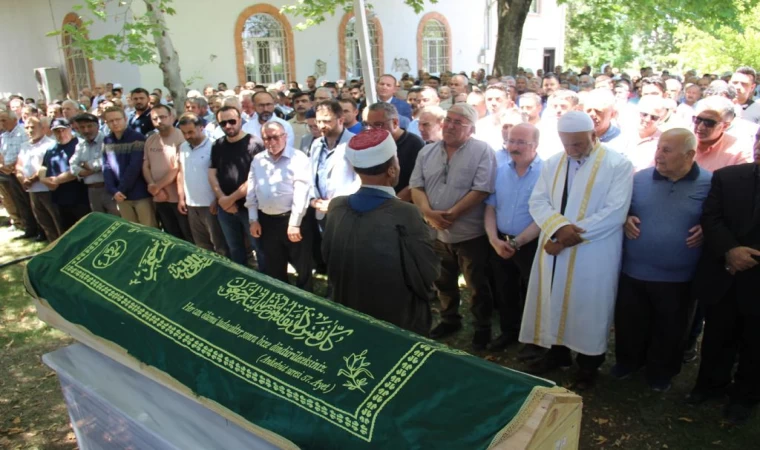 Usta Gazeteci Mehmet Göçer son yolculuğuna uğurlandı