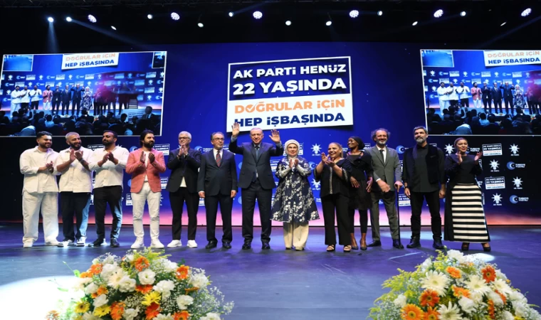 Başkan Güngör, AK Parti 22. Kuruluş Yıl Dönümü Programı’na Katıldı