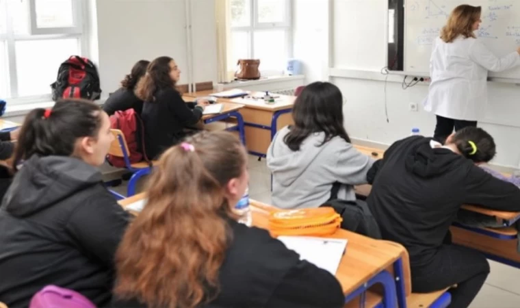 MEB’den Türkçe kararı