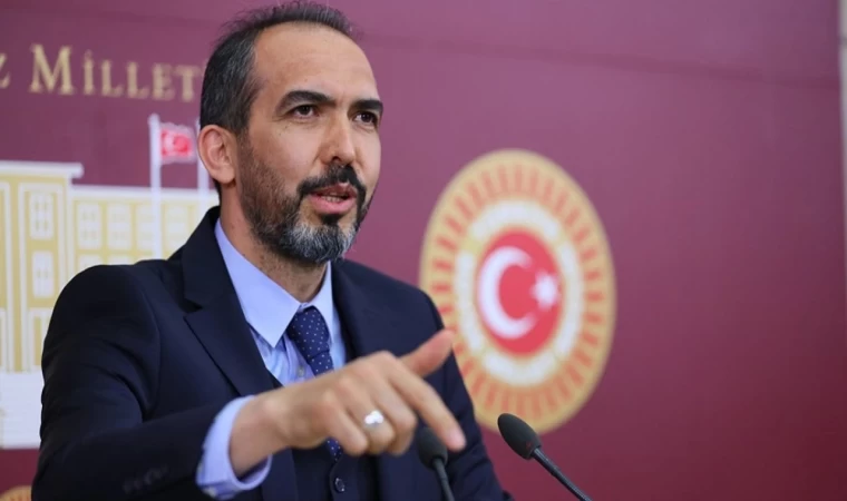 AK Parti'de Ahmet Özdemir Tekrar Göreve Getirildi