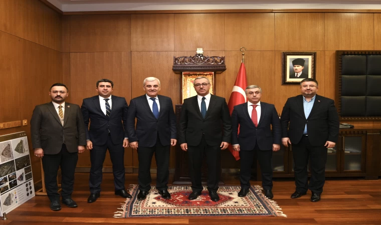 Başkan Güngör, Azerbaycan Diaspora Bakan Yardımcısı Hacıyev’i Misafir Etti