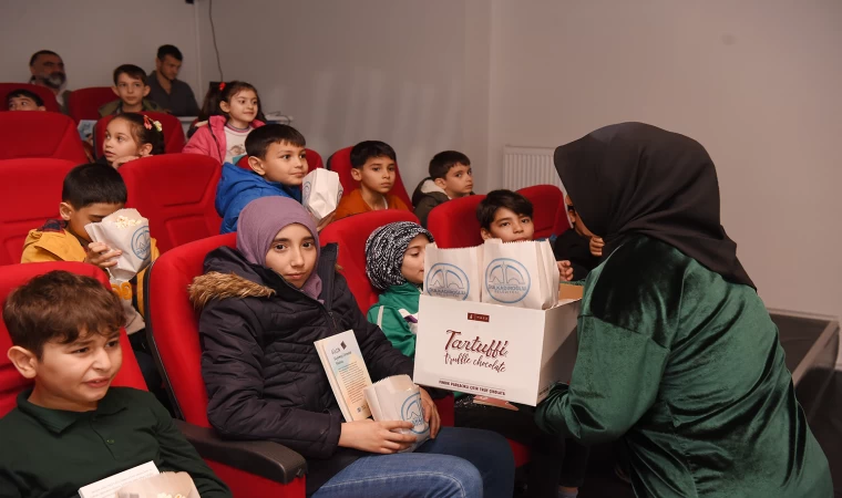 Yetim Ve Öksüz Öğrenciler Dulkadiroğlu Gençlik Merkezinde Etkinlikte Buluştu