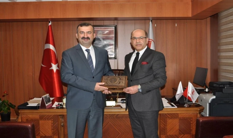 KSÜ’de TDK İş Birliği ile "Kaşgarlı Mahmud ve Dîvânu Lugâti't-Türk'ün 950. Yıl Dönümü" Sempozyumu
