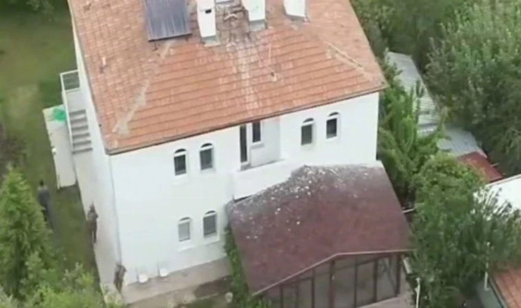 FETÖ’cülere ’Kıskaç’! 45 gözaltı