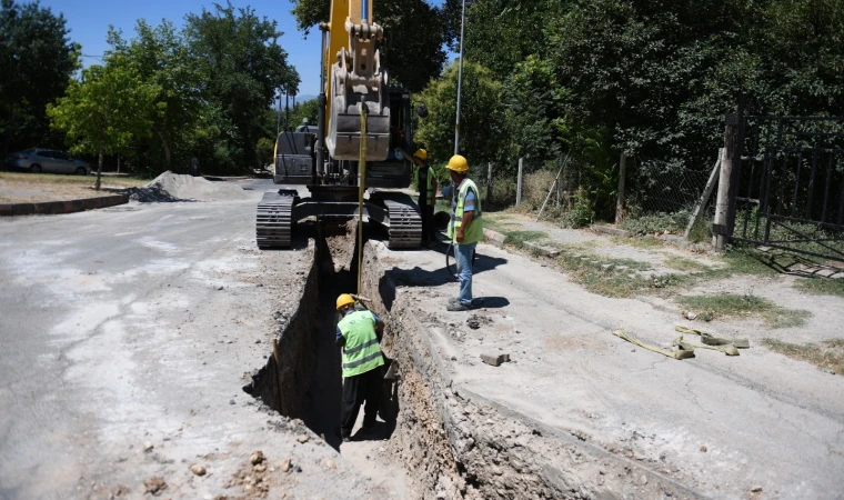Merkez Mahallelere Yeni İçmesuyu Hattı
