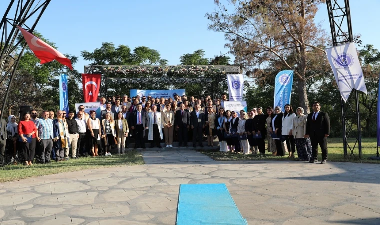 İstiklal Üniversitesi Kadrolarına Atanan 73 Akademisyen İçin Biniş Takdim Töreni