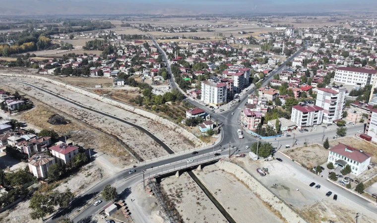 Büyükşehir, Elbistan’da 55 Milyon TL’lik Yatırımla Caddeleri Yeniledi