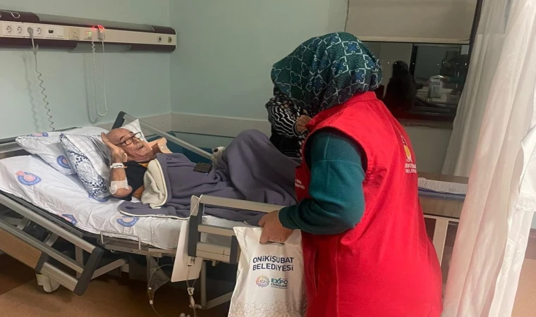 Onikişubat Belediyesi, hasta ve yakınlarına moral oldu