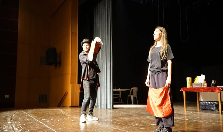 Çocuklar Hafta Sonu Büyükşehir’in Gösterisinde Çok Eğlendi