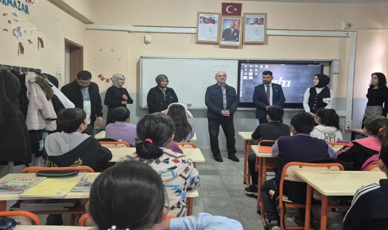Ata Sporları Öğrenci Topluluğu Dervişli Ortaokulunda Mangala Kursu Verdi