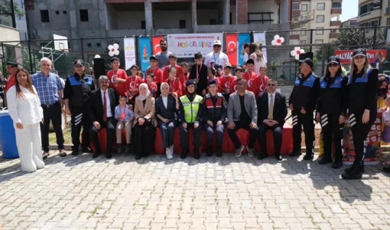 En anlamlı 23 Nisan Şenliği, Down sendromlu öğrencilerden 