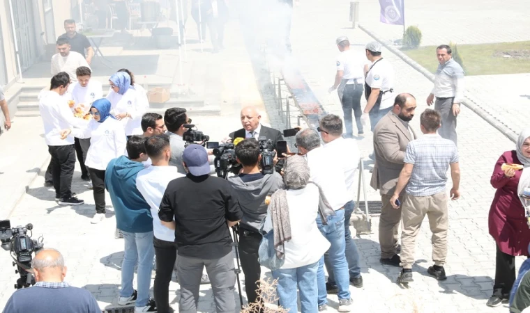 KİÜ’lü Öğrenciler Sınav Haftasının Sonunda İrişkitle Kutlama Yaptı
