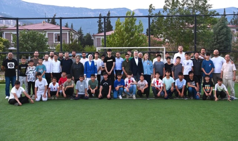 Başkan Görgel, Çocukların Bayram Sevincine Ortak Oldu