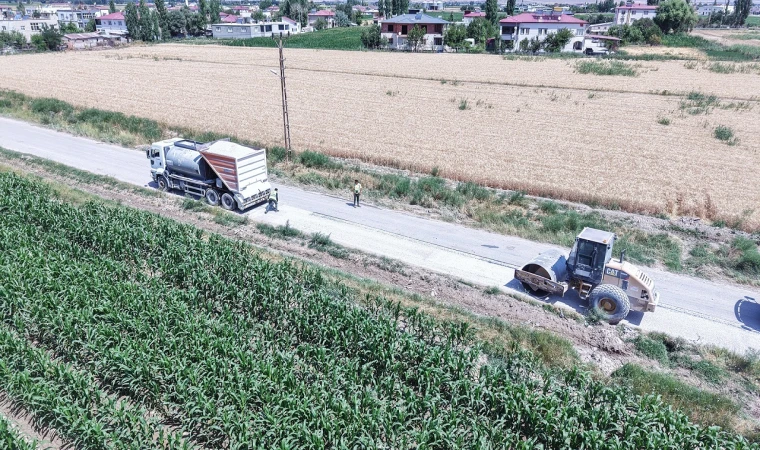 Elbistan’da 4 Mahallenin Daha Ulaşımı Büyükşehir’le İyileştirildi