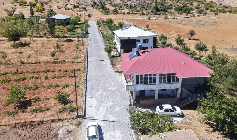 Afşin’in Kırsal Mahallelerinden Türksevin’in Ulaşım Konforu Artırıldı