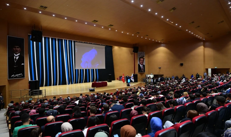 Başkan Görgel: “Yeni Akademik Yılın Hayırlı Olmasını Diliyorum”