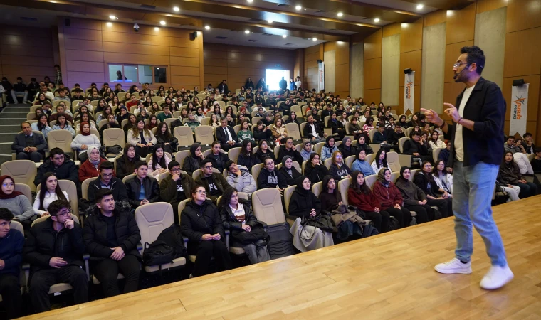 Göksun’da Gençler Gri Koç’la Sınav Yolculuğunda Güç Topladı
