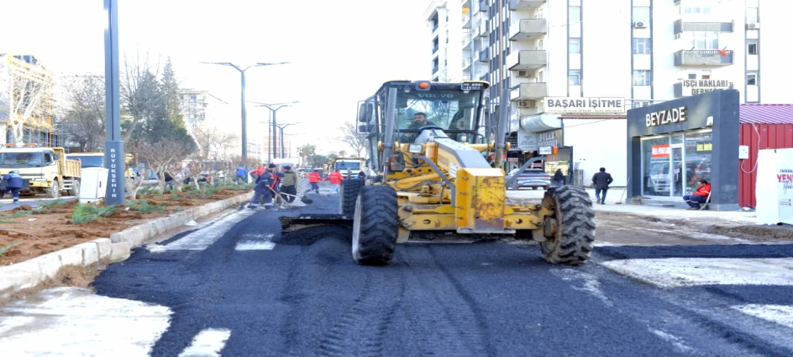 Büyükşehir’den Şehrin Kalbinde Yoğun Çalışma