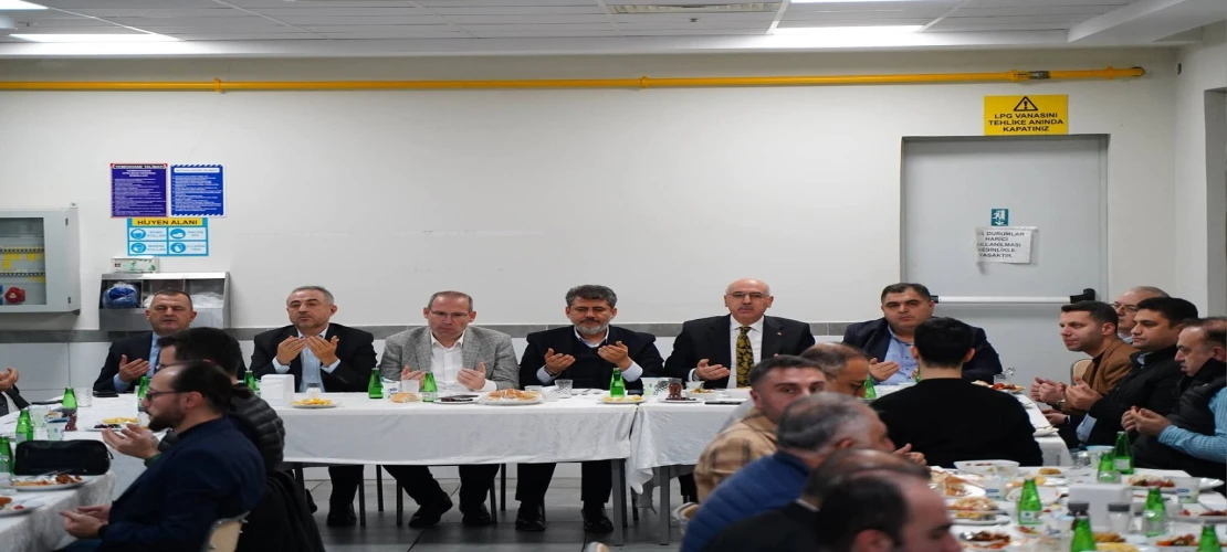 KSÜ Rektörü Prof. Dr. Mahmut Ak, Türkoğlu OSB İftar Programına Katıldı