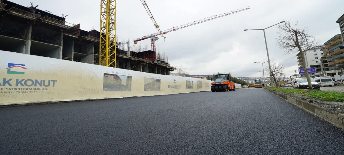 Büyükşehir, Dulkadiroğlu’nda Asfalt Mesaisini Sürdürüyor