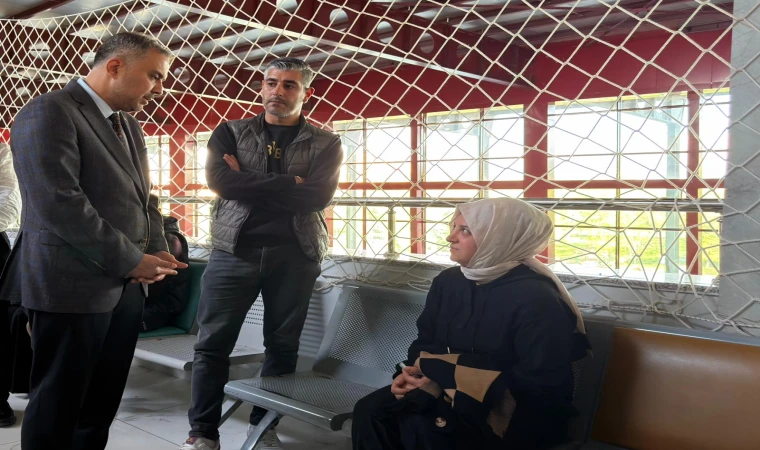 Başkan Hanifi Toptaş, okul saldırısında yaralanan öğrenciler ve ailelerini ziyaret etti