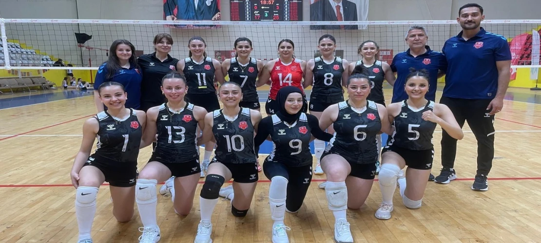 Büyükşehir Belediyespor Kadın Voleybol Takımı 2. Lig’e Yükseldi
