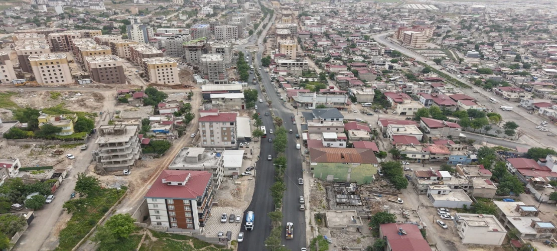Büyükşehir, Dulkadiroğlu Şeyh Şamil Caddesi’nin Asfaltını Yeniledi