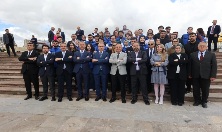 KSÜ Rektörü Prof. Dr. İbrahim Taner Okumuş, “Dijital Ufuklar 2026” Açılış Programına Katıldı