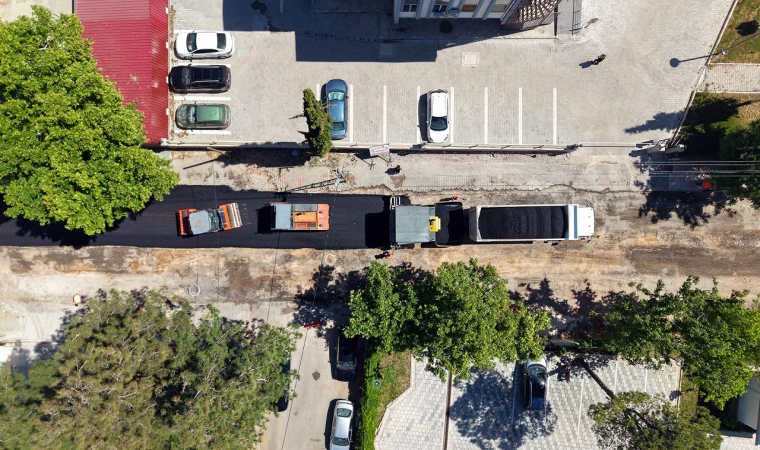 Büyükşehir’den Yeni Haftada 17 Farklı Noktada Asfalt Serimi