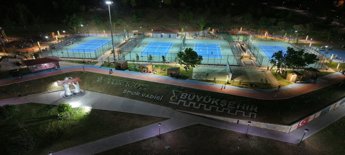 Büyükşehir, Tenis Kortlarında Çevrimiçi Rezervasyon Sistemini Başlattı