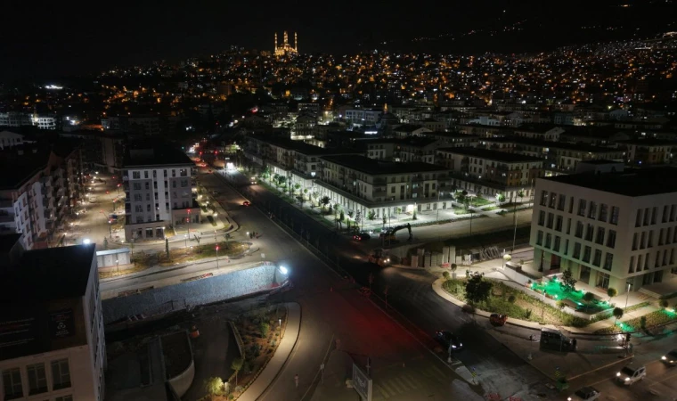 Büyükşehir, Asfalt Seferberliğini Yeni Haftada 22 Farklı Noktada Sürdürecek