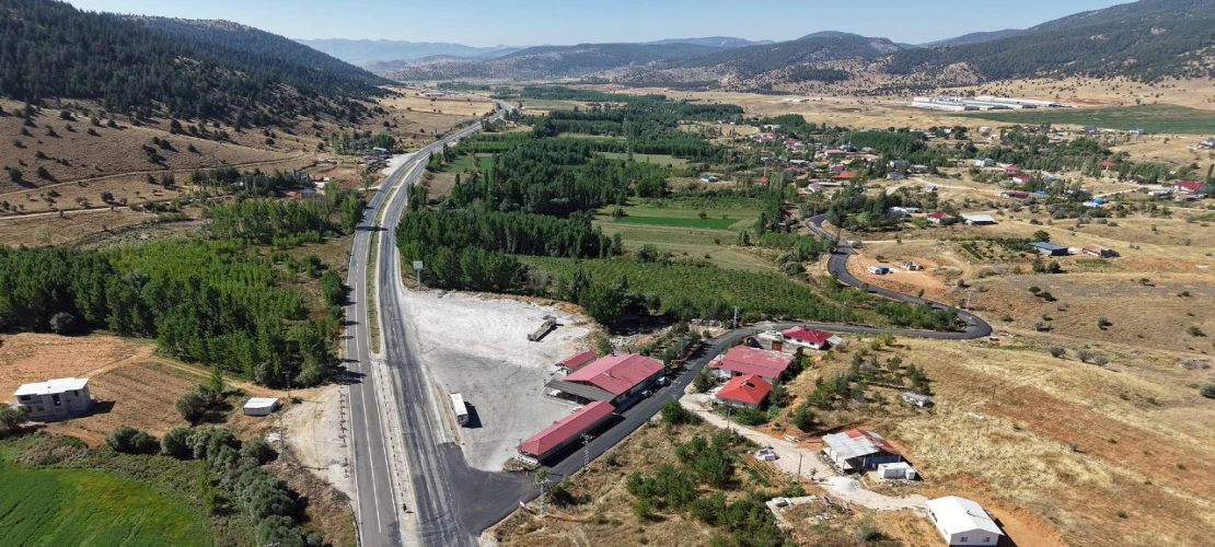 Büyükşehir, Göksun’da Bir Mahallenin Daha Ulaşımını İyileştiriyor