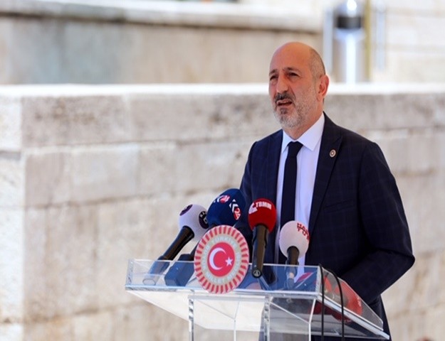 Pazarcık'ta Kaderine Terk Edilen Çiftçi TBMM Gündeminde