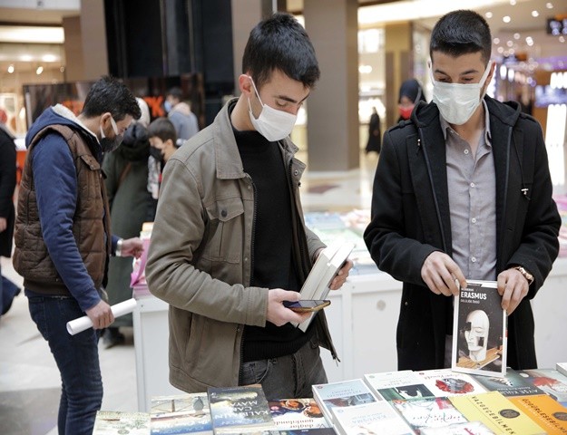 SANKO PARK Alışveriş Merkezi'nde 2'nci Kitap Fuarı Başladı