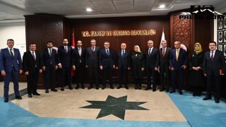 Bakan Kirişçi’ye Kahramanmaraş Heyetinden Ziyaret