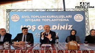 Başkan Okay Eğitimcilerle Bir Araya Geldi