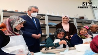 "Yaşlılarımızın Daima Yanındayız"