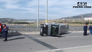 Kahramanmaraş’ta Hafif Ticari Araç Devrildi: 2 Yaralı