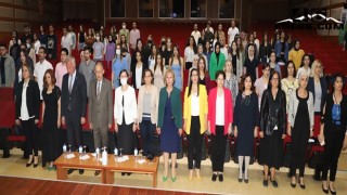 "Geçmişten Günümüze Hemşirelikte Değerler"