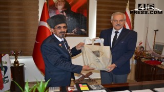KKTC Cumhurbaşkanı Tatar’dan ALPEDO’nun Maraş Dondurmasına Övgüler