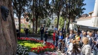 Zübeyde Hanım Anneler Gününde Anıldı