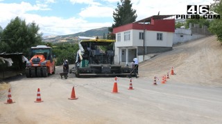 Büyükşehir Çağlayancerit Yolunda Yenileme Çalışmalarını Tamamladı