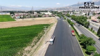 Büyükşehir Servis Yollarını Yeniliyor