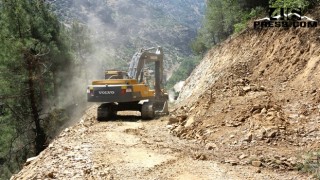 Büyükşehir Yavşan Yaylası İçin Yeni Yol Açıyor