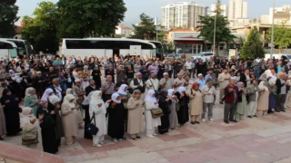 Hacı Adayları Bilecik’ten Dualarla Uğurlandı