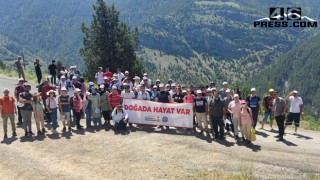Kocabor Şelalesi Doğaseverleri Hayran Bıraktı