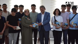 Şiirin Zarif Prensi: Cahit Zarifoğlu