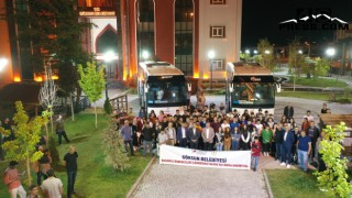 Başkan Aydın'dan Başarılı Öğrencilere Ödül